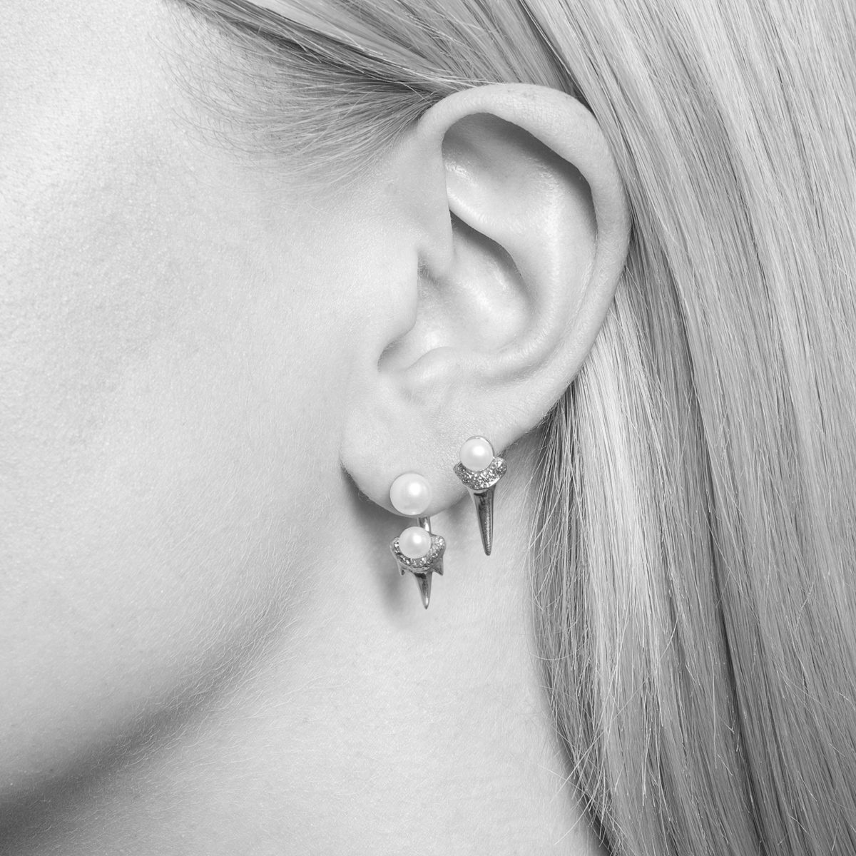 Antipearle Mini Double Pearl Fang Earring Gold