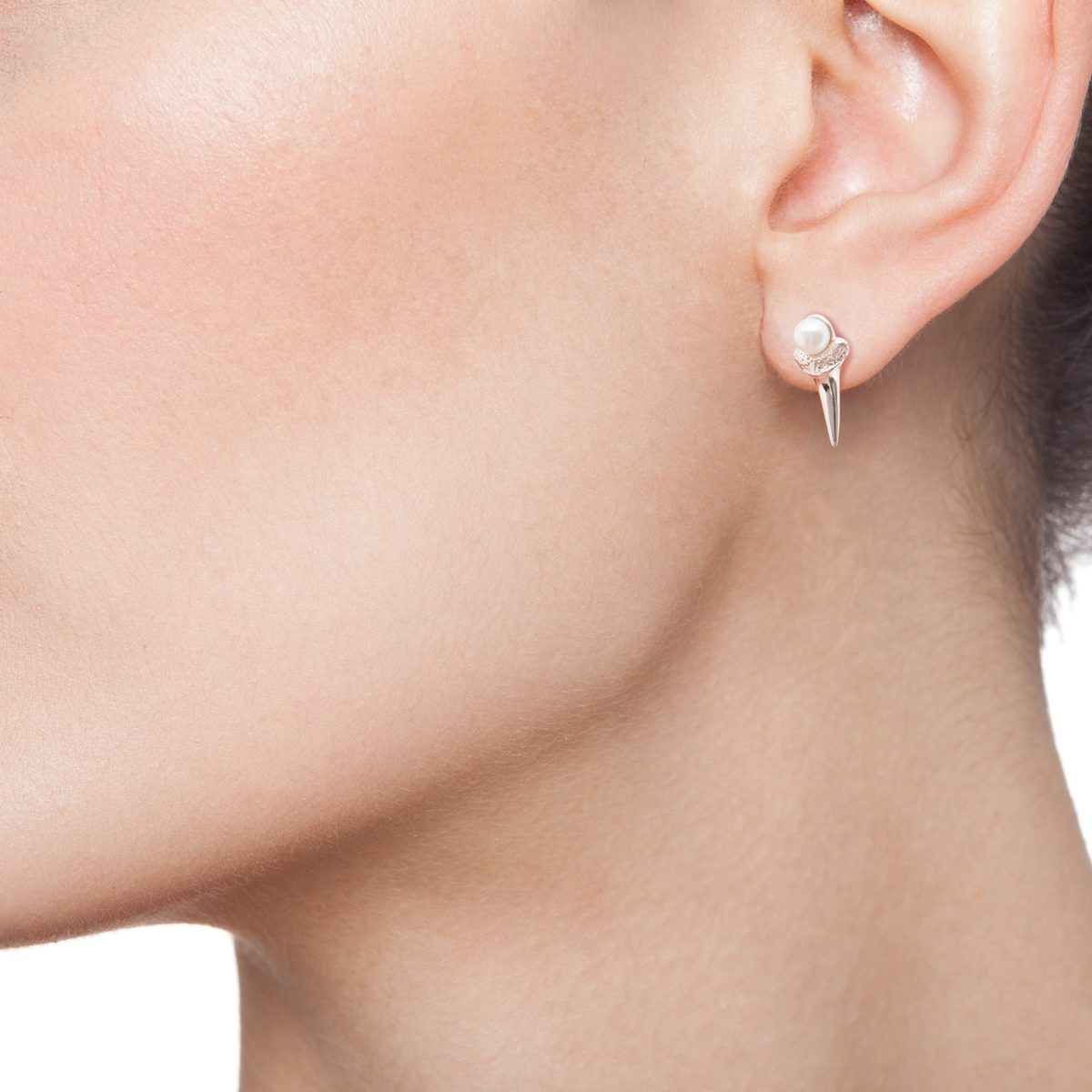 Antipearle Mini Pearl Fang Earrings Silver